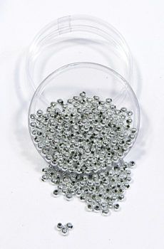 03-051 ezüst műanyag gyöngy 4mm