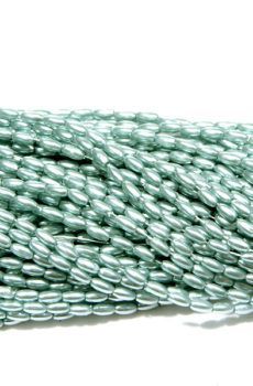 03-235 világoskék tekla gyöngy 3x6mm