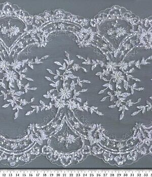 06-1073 Fehér gyöngyös, kristályos szegő csipke 25cm