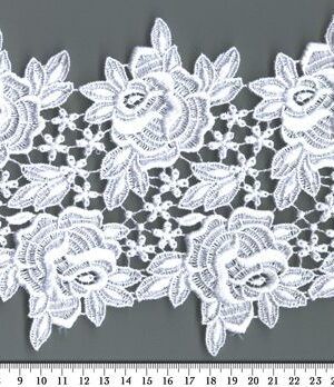 06-447 Fehér légcsipke szegő 17cm