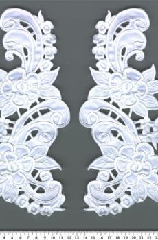 06-693 Düsesz alapú fehér páros csipke