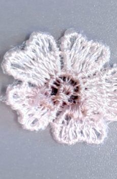 06-764  Virág - krém/pezsgő