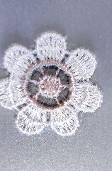 06-767  Virág - krém/pezsgő