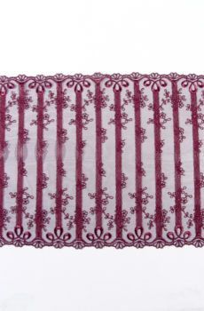 06-m-9 Bordó tüll alapú hímzett szegő csipke 24cm