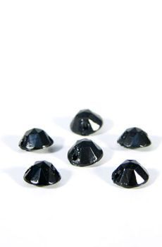 18-016 Kerek Fekete varrható akril kő 7 mm  (A7.5)