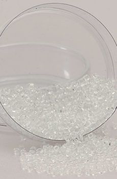 19-054 átlátszó üveggyöngy