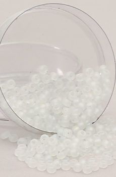 19-057 fehér 4mm üveggyöngy