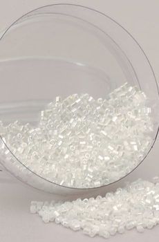 19-058 fehér 2mm üveggyöngy