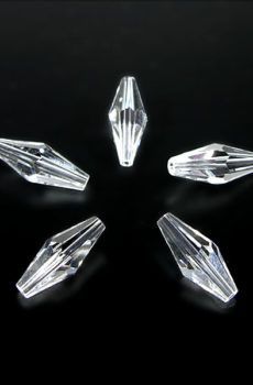 19-083 Átlátszó kristály varrható 15x6 mm