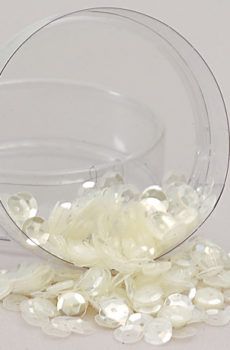 26-001 krém átlátszó flitter 6mm 500 gr