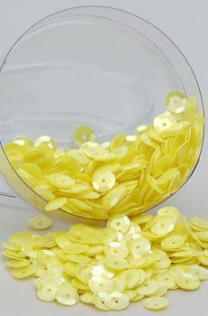 26-009 pasztell sárga flitter 6mm