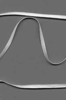 31-013 Fehér fényes zsinór