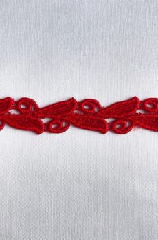 06-729-P piros légcsipke szegő 1,5cm