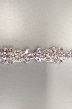 06-1267  Kristályos szegő 1,7cm széles