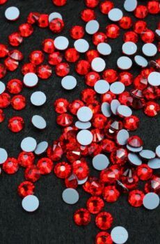 19-101 Piros kerek kristály Hotfix 5mm