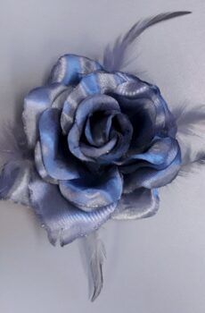 30-9 Sötétszürke tollas szatén virág