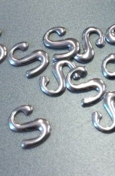 18-24 Ezüst színű felvasalható dísz 10db