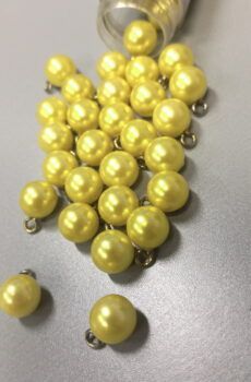 01-268 Sárga gyöngy gomb