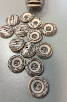 01-288 Műanyag gomb