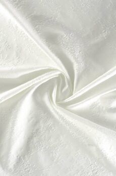 15-2512-001 Törtfehér domború mintás jacquard anyag