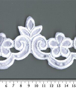 06-414 Fehér düsessz csipke szegő 5cm