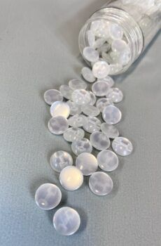 01-291 Törtfehér gomb Ø11mm