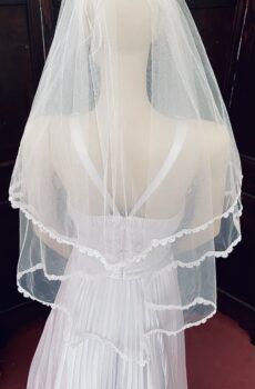 39-110 használt fehér fátyol