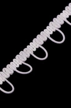 31-005-7 Törtfehér gombolás pánt gumis