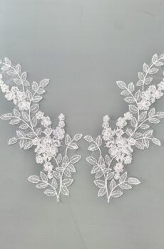 06-1309 -6 Törfehér páros csipke trendi leveles mintával